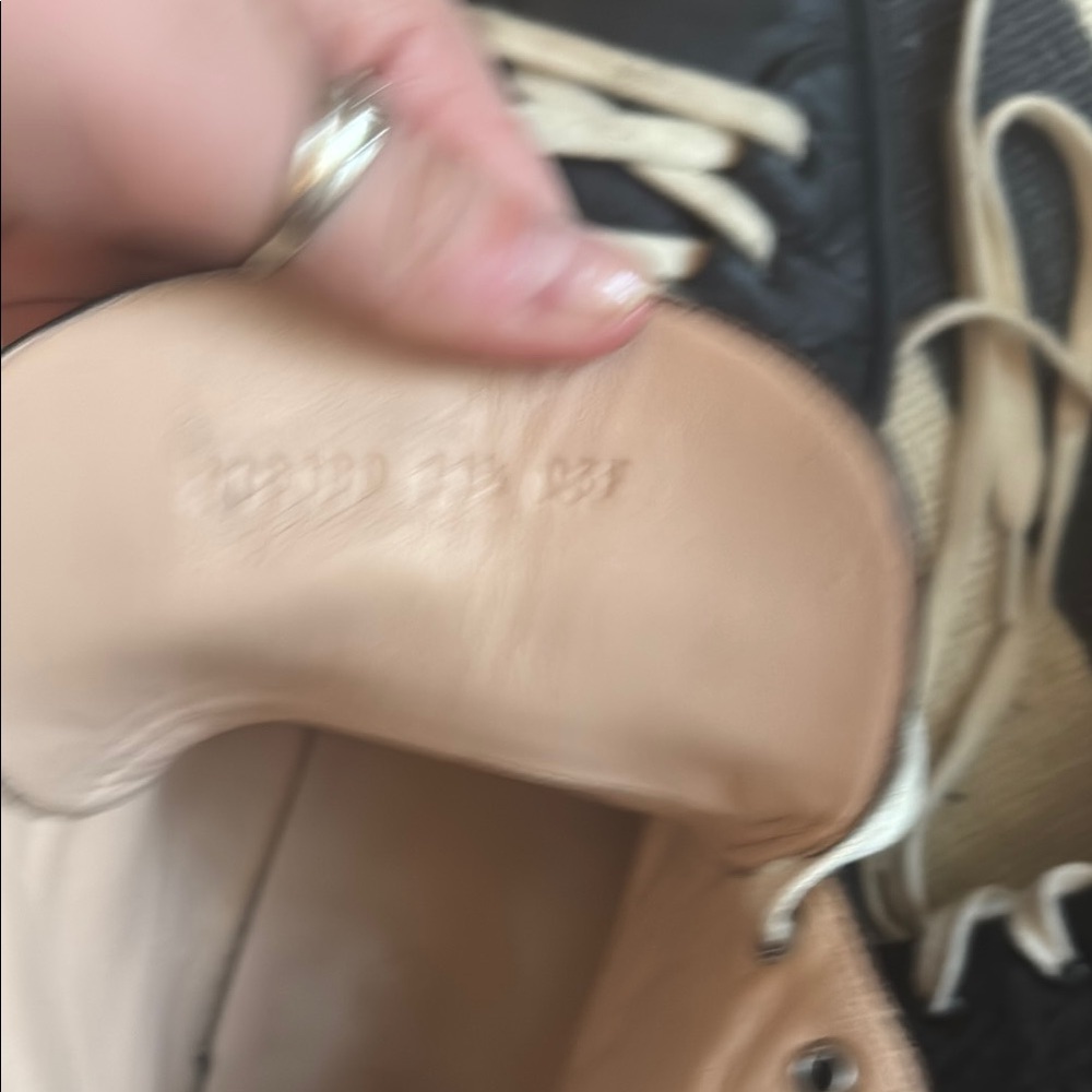 Gucci Black and Cream High-Top Sneakers with funky Design - Picture 5 of 6